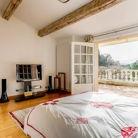 Villa Magnifique Avec Piscine Au Milieu Des Vignes Avec Piscine